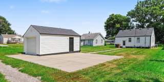 Charming 2-Bedroom Home in Old Town Bellevue! Gallery 4