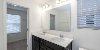 BEAUTIFUL Paired Home 3 br 2.5 ba with 2 car garage minutes from I-77 and I-40 - AUGUST MOVE IN Gallery 22