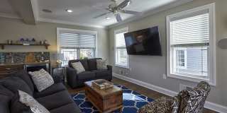 304 Arnold Avenue Gallery 21