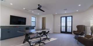 8504 S 10th Lane Gallery 21