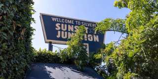 1048 Manzanita Gallery 28