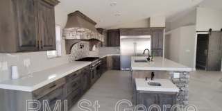 1065 N Canyon Street Gallery 1