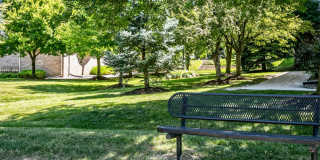 Lakeside Hills Apartments Gallery 36