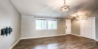 Arlington Rambler - 3bd/2ba Gallery 9