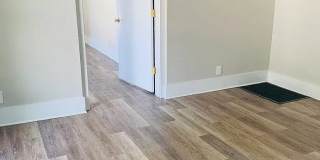 214 W Franklin Gallery 4