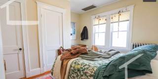 Brighton 4-bed, 2-bath Avail for 9/1- Laundry in Unit! No broker fee! Gallery 7