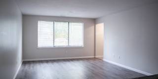 Renovated Condo w/ Off-Street Parking and Laundry! Renovated Condo w/ Off-Street Parking and Laundry! Gallery 6