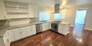 191 E. Avenida De Los Arboles Gallery 1