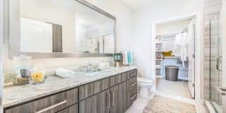 Overture Daniel Island Age 55+ Apartment Homes Gallery 9