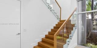 125 Hampton Ln Gallery 35