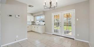 7170 Hickory Grove Gallery 10