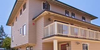 Ideal Off-Campus Housing for USC Students at 1162 W 29th Street Gallery 1