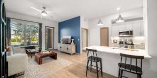The Pearl Founders Square Apartments Gallery 9