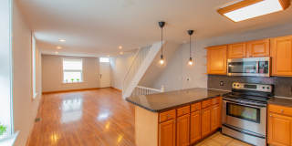South Philadelphia Corner Rowhome with Garage Parking and Roofdeck! Gallery 5