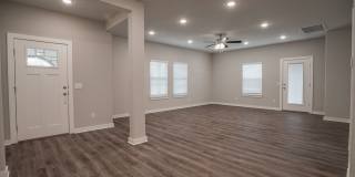 4 bedroom 3.5 bath home! Gallery 7