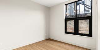 1810 North Wells Street Gallery 18