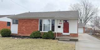 21300 Briarcliff Gallery 1