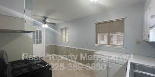 1875 Lombard Dr. Gallery 4