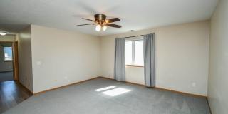 Comfortable 3-Bedroom Condo in Brandon – Available Now! Comfortable 3-Bedroom Condo in Brandon – Available Now! Gallery 17