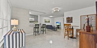 120 HIGH POINT Boulevard Gallery 1