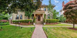 363 Oak Avenue Gallery 1