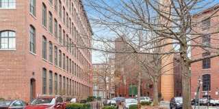200 Market Street Gallery 33