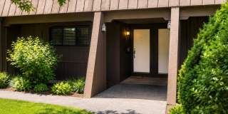 185 Knapps Highway Gallery 1