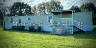 Country Home - Large Open Lot Gallery 1