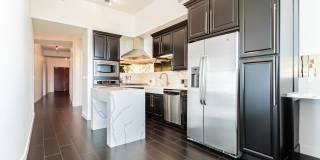 Fully Furnished High Rise with Wynn Golf Course Views! Gallery 36