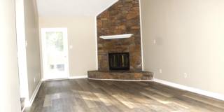 4704 Mallory Court Gallery 5