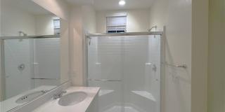 2710 Valor Gallery 32