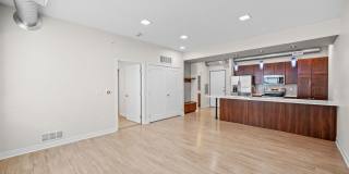 The Maxwell Downtown Des Moines Gallery 48