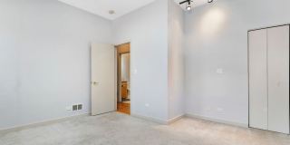 2151 W Race Avenue Gallery 12