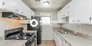 2629 North 49th Drive Gallery 6