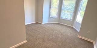 2402 Lakeview Avenue - 2 Gallery 9