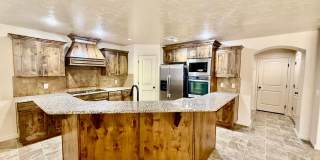 Six-Bedroom Home Includes Casita and RV Parking Gallery 10