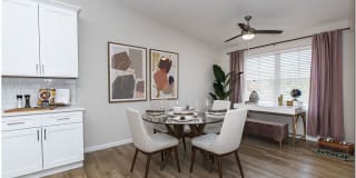 Riverwood Apartments Gallery 9