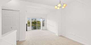 2ND MONTH FREE! Charming Townhome w/ Fireplace, Balcony & More Near Progress Ridge! Gallery 8