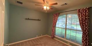 Beautiful 3 bed 2 bath house on corner lot Beautiful 3 bed 2 bath house on corner lot Gallery 16