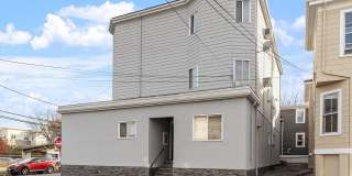 44 Dana Gallery 22