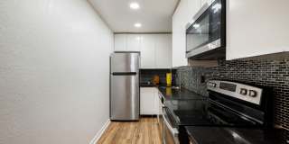 2812 N Auburn Ct unit: F207 Gallery 14