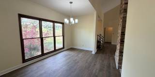 Beautiful 3 Bedroom 2.5 Bath Home in New Wood Valley Gallery 11