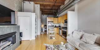 215 N Aberdeen Street Gallery 17