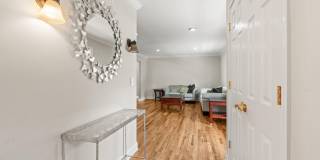 7 Linden Avenue Gallery 7