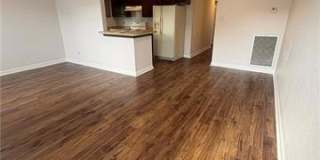 604 N WOODLAWN Avenue Gallery 2