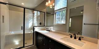 $500 OFF FIRST MONTH!! Spacious 4 bedroom, 3 bath Condo in Irvine! $500 OFF FIRST MONTH!! Spacious 4 bedroom, 3 bath Condo in Irvine! Gallery 17