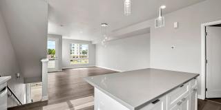 Last Townhouse Available! Beautiful Newer Build Close to Overlook Station Last Townhouse Available! Beautiful Newer Build Close to Overlook Station Gallery 89