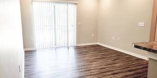 Johnston Gardens Apartments Gallery 15