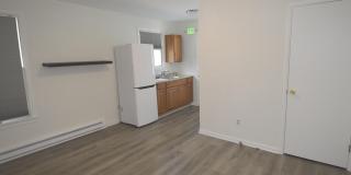 1124-B MIDDLE RIVER Road Gallery 5