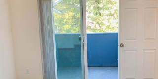 1111 N Forest St Gallery 31